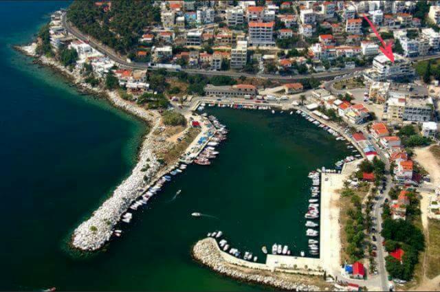Port View Suites Kavala Exteriör bild