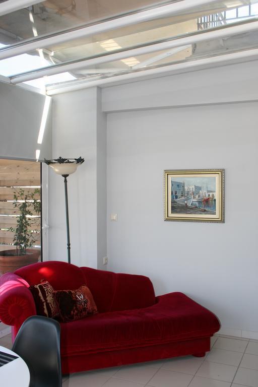 Port View Suites Kavala Exteriör bild