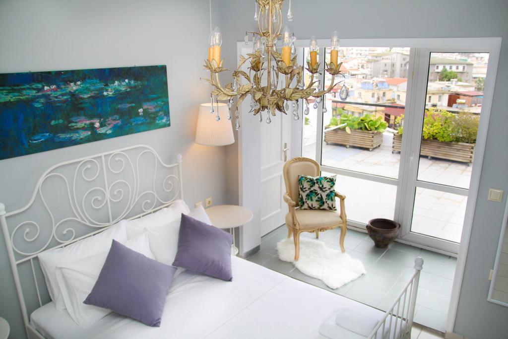 Port View Suites Kavala Exteriör bild